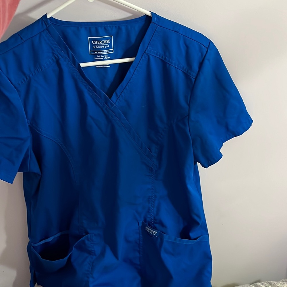 Women’s Medium Royal Blue Cherokee Scrub Set